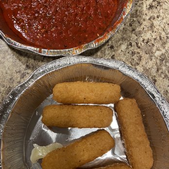 Baris - Mozzarella sticks with marinara - Pizza Near Me - Waco, Texas Baris - Mozzarella sticks with marinara - Pizza Near Me - Waco, Texas