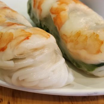 Pho Cafe - Spring Rolls - Vietnamese Near Me - Chicago, Illinois