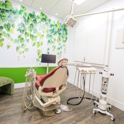 Bayview Dental Centre - Comfortable exam rooms at Bayview Dental Centre in Steveston, Richmond | Holistic family, cosmetic & restorative care