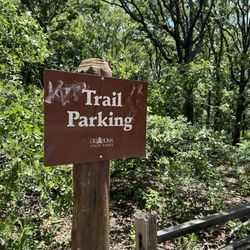 Lake Thunderbird State Park - Oklahoma hiking trail... it's soupy out today
