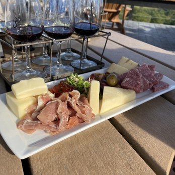Bluemont Vineyard - Artisan Cheese Board - Venues & Event Spaces Near Me - Bluemont, Virginia Bluemont Vineyard - Artisan Cheese Board - Venues & Event Spaces Near Me - Bluemont, Virginia