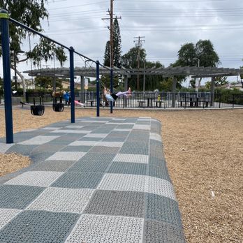 Lemon Park Spray Pool - Swings! Lemon Park, Fullerton, CA 4/24/21 - Parks Near Me - Fullerton, California Lemon Park Spray Pool - Swings! Lemon Park, Fullerton, CA 4/24/21 - Parks Near Me - Fullerton, California