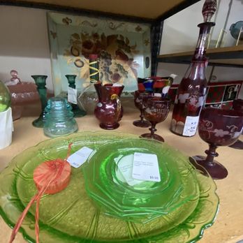 East County Vinyl - Vintage glass for sale - Vinyl Records Near Me - La Mesa, California East County Vinyl - Vintage glass for sale - Vinyl Records Near Me - La Mesa, California