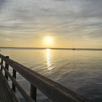 Riverfront Park - Parks Near Me - Saint Johns, Florida