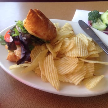 Jason's Deli - 1/2 mgr special California club w salad bar. W drink came too $11 what a deal! - Delis Near Me - Albuquerque, New Mexico Jason's Deli - 1/2 mgr special California club w salad bar. W drink came too $11 what a deal! - Delis Near Me - Albuquerque, New Mexico