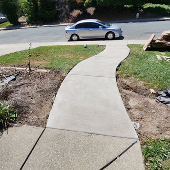 Sams Concrete Specials - Path to the sidewalk - Masonry/Concrete Near Me - Pittsburg, California