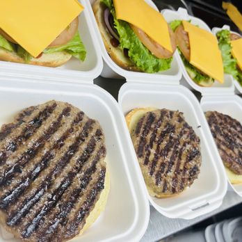 Hamburgers 4 All - Cheeseburger - Cheesesteaks Near Me - Windsor, Ontario Hamburgers 4 All - Cheeseburger - Cheesesteaks Near Me - Windsor, Ontario