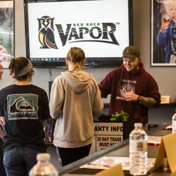 Red Rock Vapor - Photo: Josh Caldwell