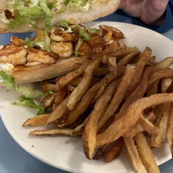 High Hat Cafe - Shrimp po boy - Southern Near Me - New Orleans, Louisiana