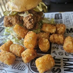 The Bank House Cafe - Classic Chicken Sandwich