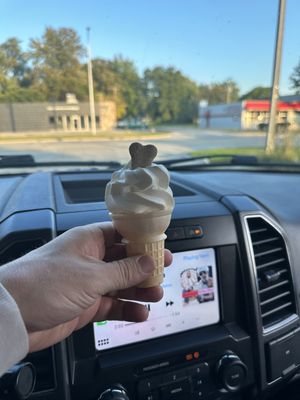 Wally's Frozen Custard by null