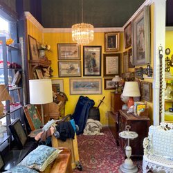 Antiques On Historic Fourth
