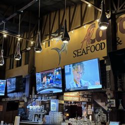 Al Capone's - Bar view