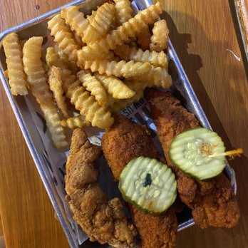 Houston TX Hot Chicken - Sandwiches Near Me - Tempe, Arizona