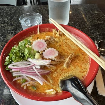 Pipo Ramen & Rice - Chicken curry ramen. Excellent!! - Thai Near Me - Sacramento, California