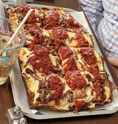 Archie's Tap & Table by null