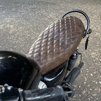 The Upholstery Zone - We went with a simple design to stay with the classic look of the bike. - Auto Upholstery Near Me - Simi Valley, California The Upholstery Zone - We went with a simple design to stay with the classic look of the bike. - Auto Upholstery Near Me - Simi Valley, California