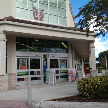 Walgreens - the front of the store - Drugstores Near Me - Southwest Ranches, Florida