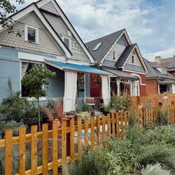Yes We Can Handymen - Front wood fence installation