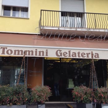 Tommini - Front - Gelato Near Me - Vicenza, Virgin Islands