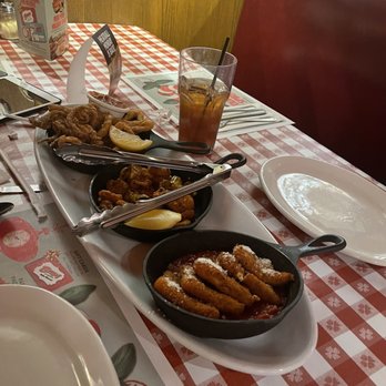 Buca di Beppo Italian Restaurant - Buca Trio Platter awesome - Italian Near Me - Greenwood, Indiana Buca di Beppo Italian Restaurant - Buca Trio Platter awesome - Italian Near Me - Greenwood, Indiana