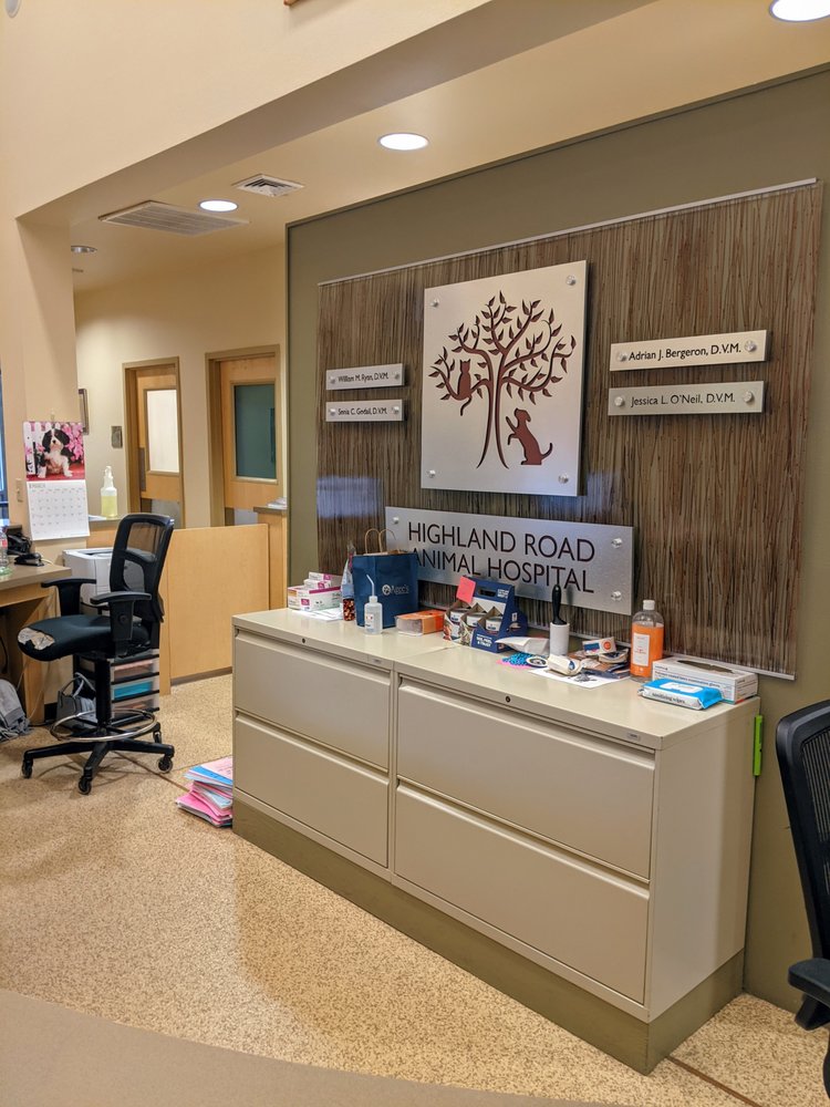 HIGHLAND ROAD ANIMAL HOSPITAL Updated September 2024 15 Photos & 16