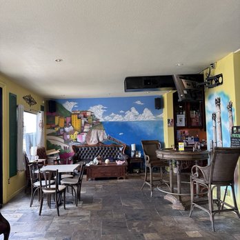 La Vita Coffee - More inside seating - Coffee & Tea Near Me - Houston, Texas La Vita Coffee - More inside seating - Coffee & Tea Near Me - Houston, Texas