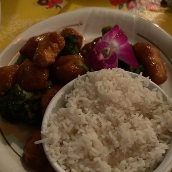 TigerFish - General tsos chicken - Asian Fusion Near Me - Block Island, Rhode Island