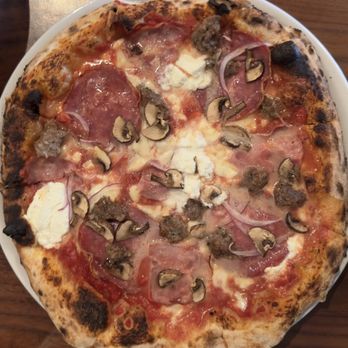 Masullo - Sausage pepperoni mushroom onion - Pizza Near Me - Sacramento, California Masullo - Sausage pepperoni mushroom onion - Pizza Near Me - Sacramento, California