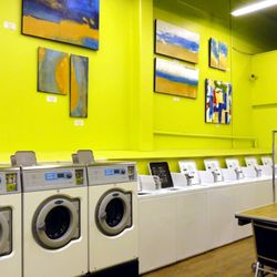GO Fresh Laundromat & Art Gallery - Go Fresh Laundromat - Cafe - Art Gallery