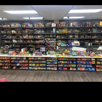 Bud's Liquor Store - Beer, Wine & Spirits Near Me - Long Beach, California