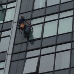 Clear View Window Service - High rise window cleaning downtown Portland or.