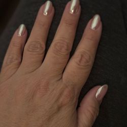 Color Up Nail Bar - Pink chrome nails