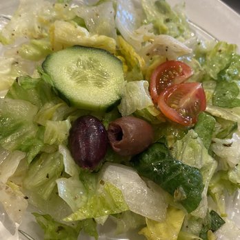 Colletti's - Loved the simple vinaigrette dressing - Italian Near Me - Chicago, Illinois