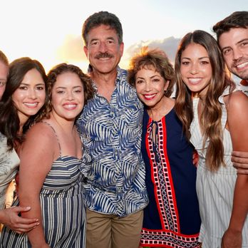 Maui Motion Pictures - Spring Sale: $350 for a 1 hour sunset photo session and receive 100 edited hi res photos. Reg. $550 - Videographers Near Me Maui Motion Pictures - Spring Sale: $350 for a 1 hour sunset photo session and receive 100 edited hi res photos. Reg. $550 - Videographers Near Me