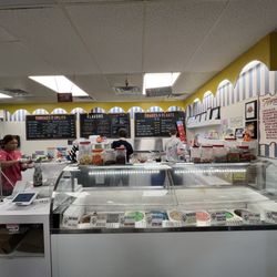 Ye Ole Fashioned Ice Cream & Sandwich Café - Ice cream side 9/14/25