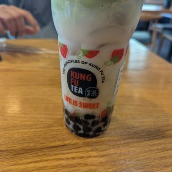 Token Ramen and Kung Fu Tea - The seasonal Matcha Series boba drink. Peach Matcha Cream large - Bubble Tea Near Me - Orlando, Florida Token Ramen and Kung Fu Tea - The seasonal Matcha Series boba drink. Peach Matcha Cream large - Bubble Tea Near Me - Orlando, Florida