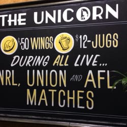Unicorn Hotel - 50c wings