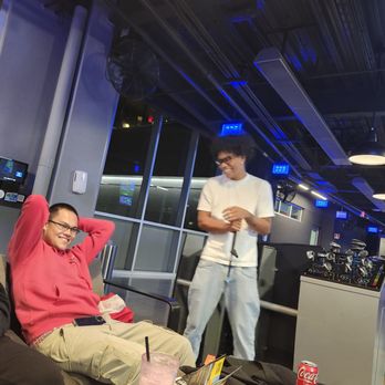 Topgolf - Two best friends  are having fun - Golf Near Me - El Segundo, California
