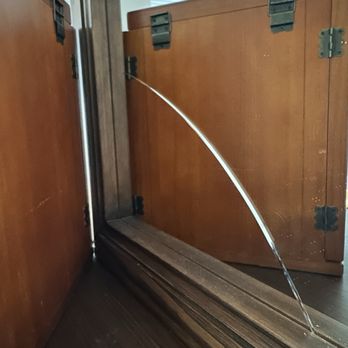 Dale Hauling - Cracked mirror (also tried to blame us for this) - Junk Removal & Hauling Near Me - Philadelphia, Pennsylvania Dale Hauling - Cracked mirror (also tried to blame us for this) - Junk Removal & Hauling Near Me - Philadelphia, Pennsylvania