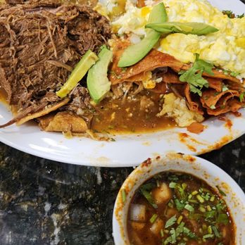 Tata's Cafe - Breakfast & Brunch Near Me - Hawthorne, California