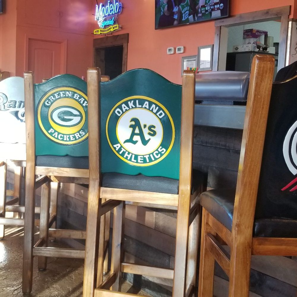 El Comal Taqueria And Grill - Love the new bar stools! - Tacos Near Me - Phoenix, Oregon