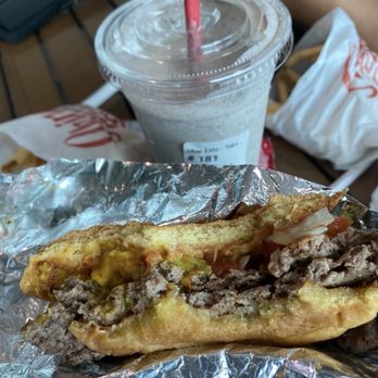 Skinny Louie - Burgers Near Me - Miami, Florida