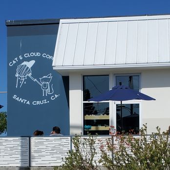 Cat & Cloud Coffee - outside - Coffee & Tea Near Me - Santa Cruz, California