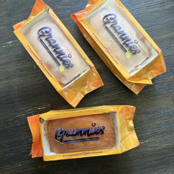 Grannies Pound Cake - Mini pound cakes (original and lemon) - Desserts Near Me - Detroit, Michigan Grannies Pound Cake - Mini pound cakes (original and lemon) - Desserts Near Me - Detroit, Michigan