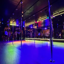 Secret Pole Dance Studio - The vibe!