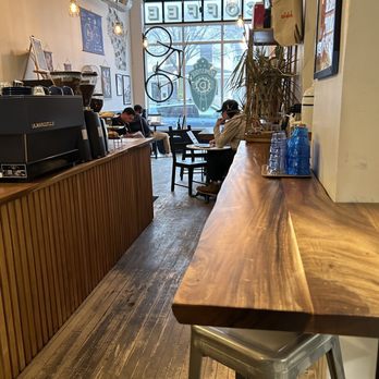 Café Domestique - Coffee & Tea Near Me - Madison, Wisconsin