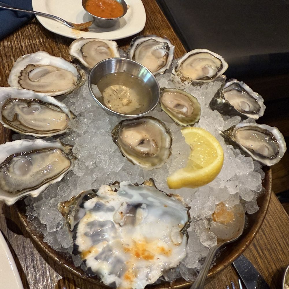 Taylor Shellfish Oyster Bar - Shucker's Dozen* - Seafood Near Me - Seattle, Washington Taylor Shellfish Oyster Bar - Shucker's Dozen* - Seafood Near Me - Seattle, Washington