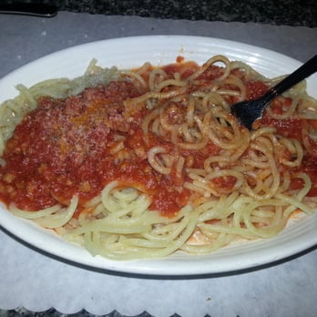 Chi Chi's Pizza - Spaghetti with Meat Sauce - Pizza Near Me - Saugus, California Chi Chi's Pizza - Spaghetti with Meat Sauce - Pizza Near Me - Saugus, California