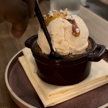 Joyce - Cobbler - Southern Near Me - Los Angeles, California